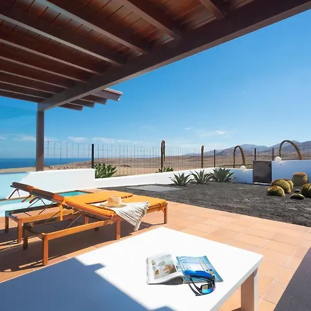 Agave // Cardon Villa Puerto Calero