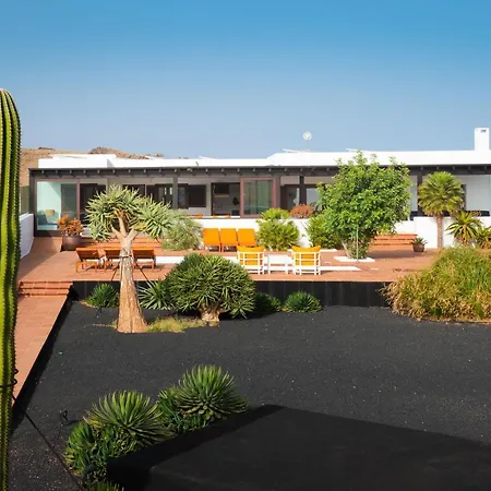 Villa Agave // Cardon Puerto Calero
