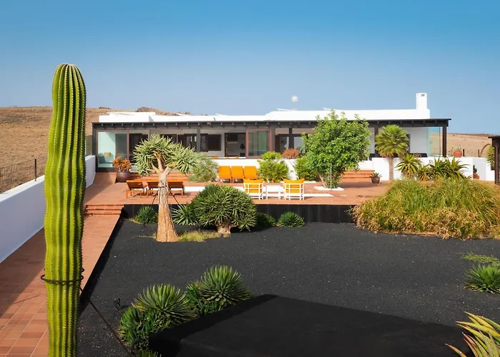 Villa Agave // Cardon Puerto Calero