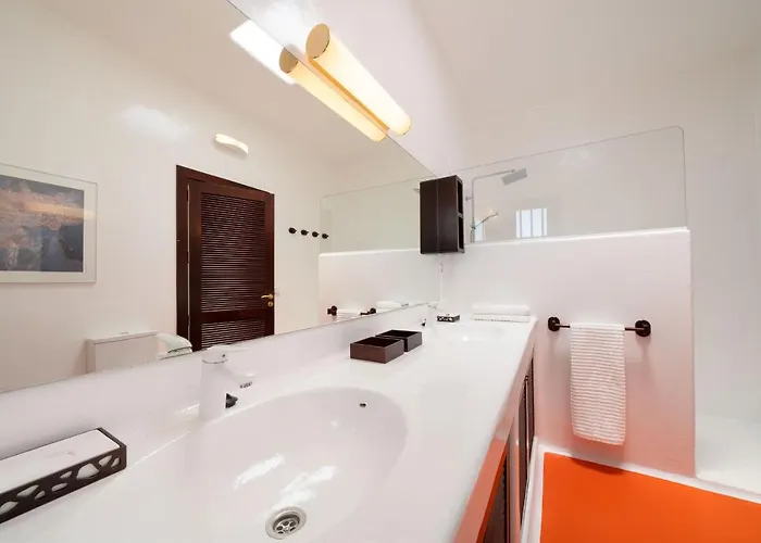 Agave // Cardon Villa *