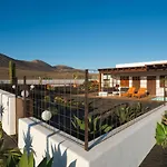Villa Agave // Cardon